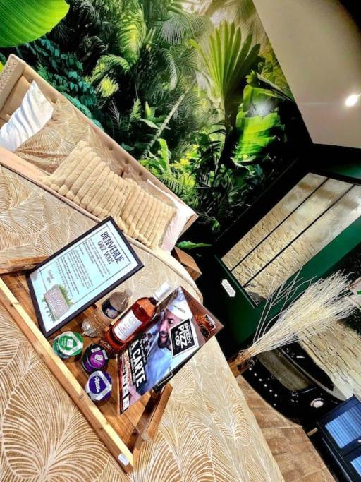 Appartement Chambre Cosy - Jacuzzi - Little Room Vendome Ngoại thất bức ảnh