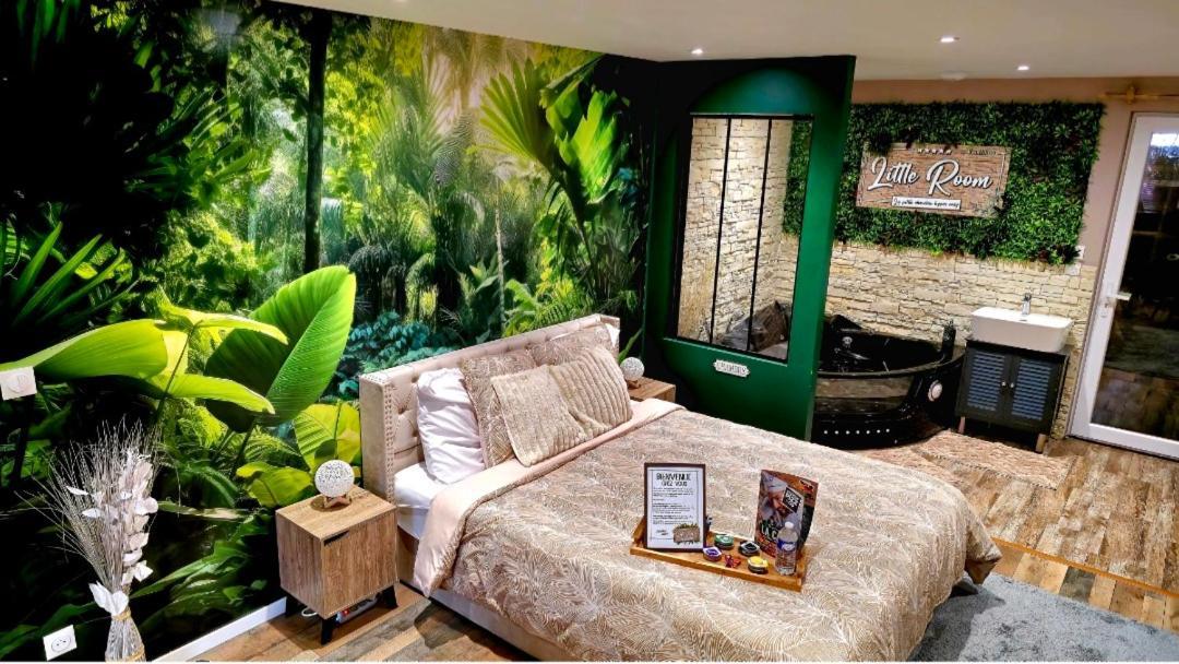 Appartement Chambre Cosy - Jacuzzi - Little Room Vendome Ngoại thất bức ảnh